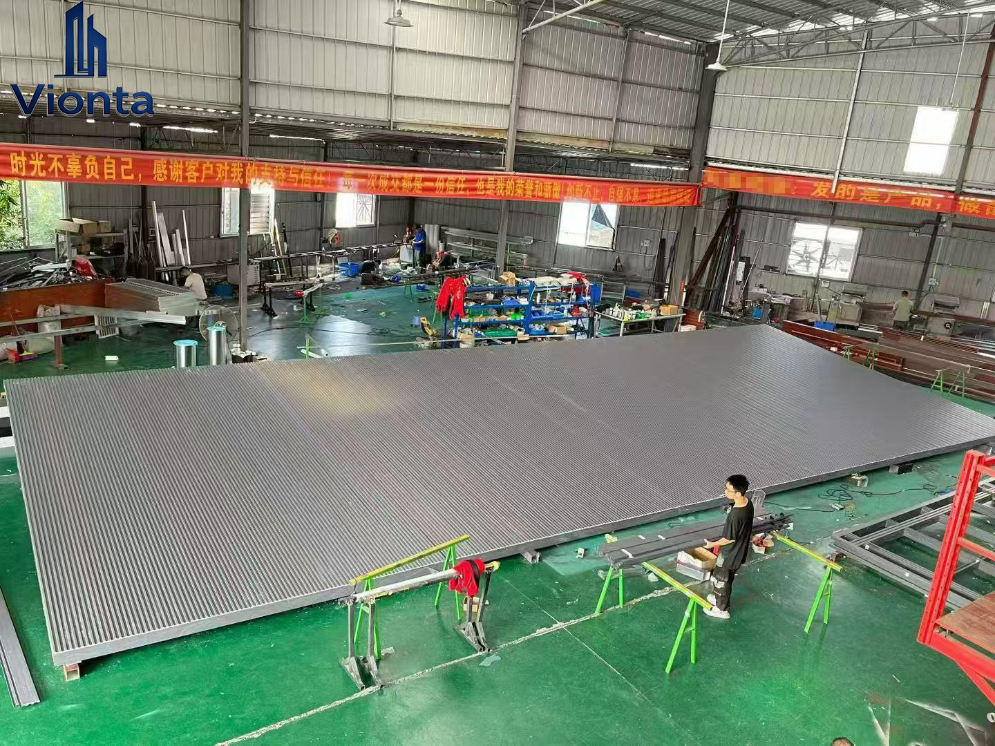 Vionta Metal 알루미늄 Pergola 배송 업데이트