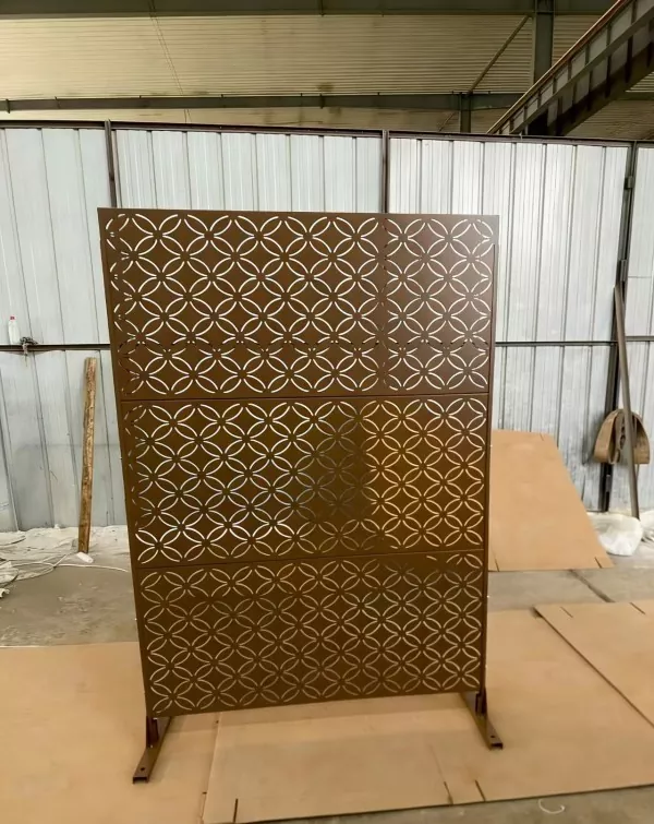 galvanized steel privacy screen